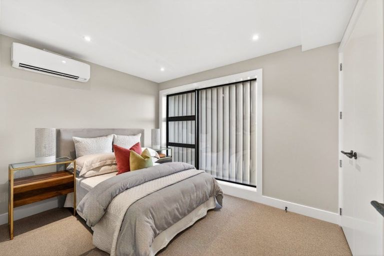 Photo of property in 52 Beach Road, Castor Bay, Auckland, 0620