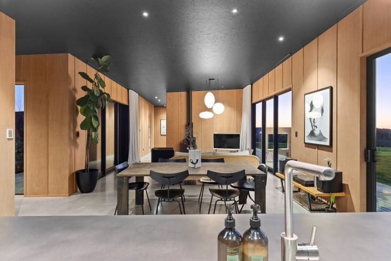 Photo of property in 173 Kingsdale Park Drive, Aokautere, Palmerston North, 4471