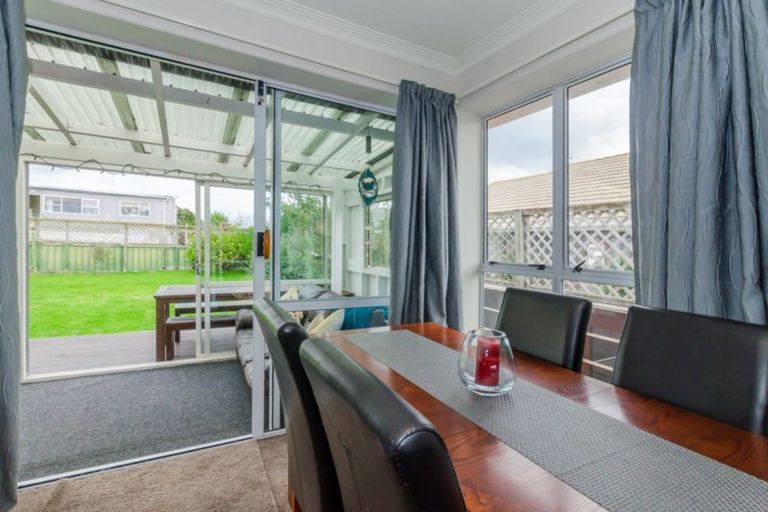 Photo of property in 20 Ngapotiki Street, Paraparaumu Beach, Paraparaumu, 5032