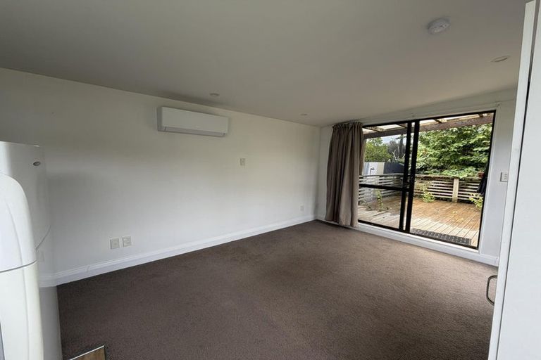 Photo of property in 27 Paremata Crescent, Paremata, Porirua, 5024