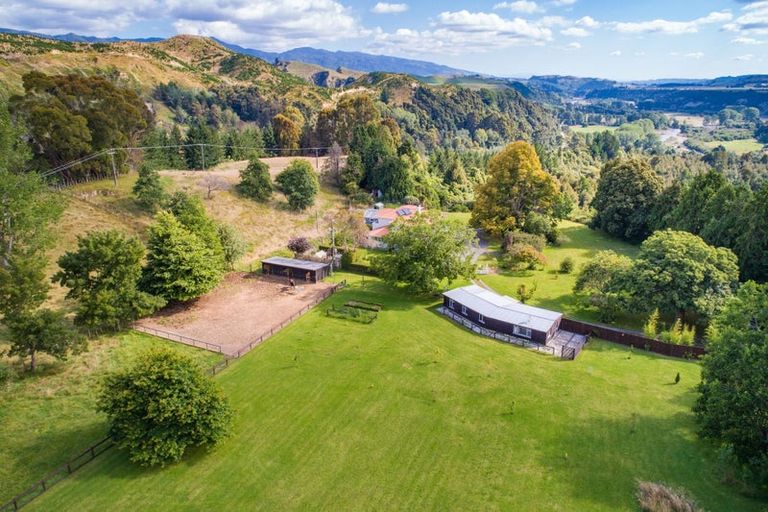 Photo of property in 2136 Pohangina Valley Road East, Pohangina, Ashhurst, 4884