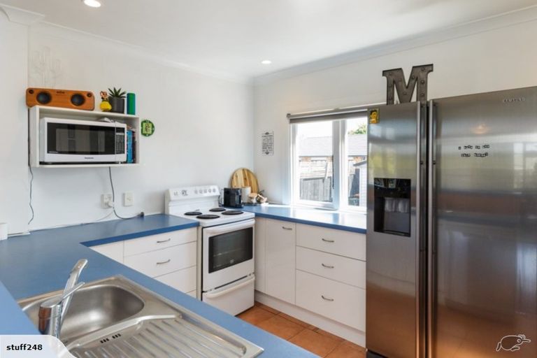 Photo of property in 8 Stewart Crescent, Hokowhitu, Palmerston North, 4410