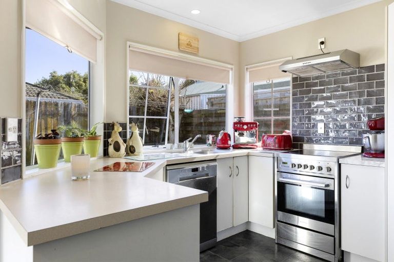 Photo of property in 58 Acacia Bay Road, Nukuhau, Taupo, 3330