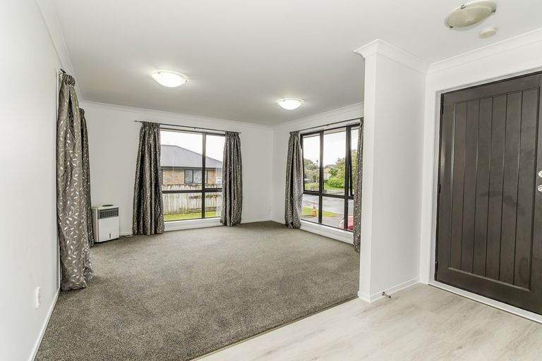 Photo of property in 22 Wimbledon Close, Nawton, Hamilton, 3200