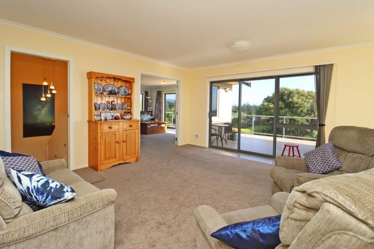 Photo of property in 11 Oakham Street, Hampden, 9410
