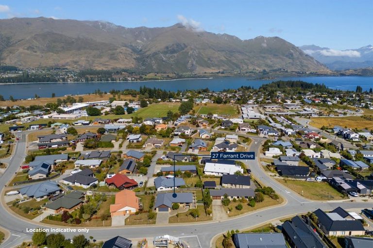 Photo of property in 27 Farrant Drive, Wanaka, 9305