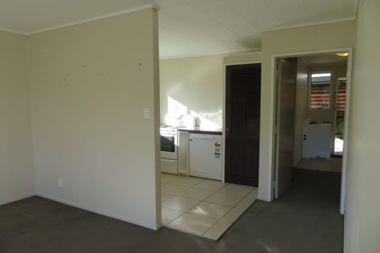 Photo of property in 56f1- Gemstone Drive, Birchville, Upper Hutt, 5018
