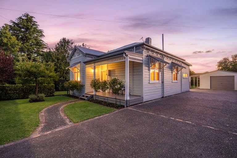 Photo of property in 1002 Fitzroy Avenue, Mahora, Hastings, 4120