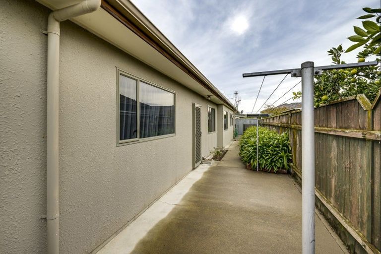 Photo of property in 14 Claridge Place, Taradale, Napier, 4112