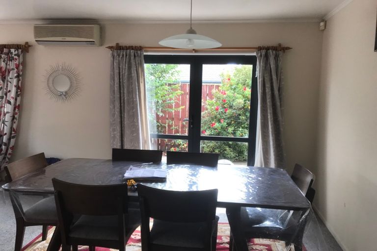 Photo of property in 4a Pono Place, Waiuku, 2123