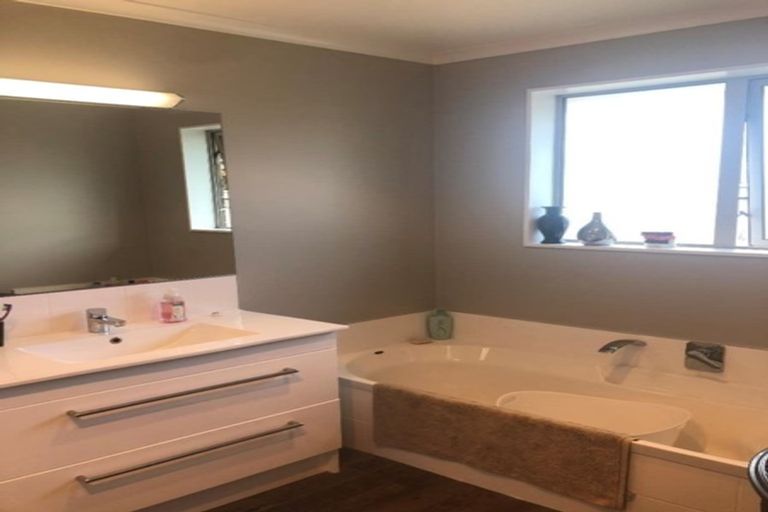 Photo of property in 33 Te Maatu Drive, Motueka, 7120