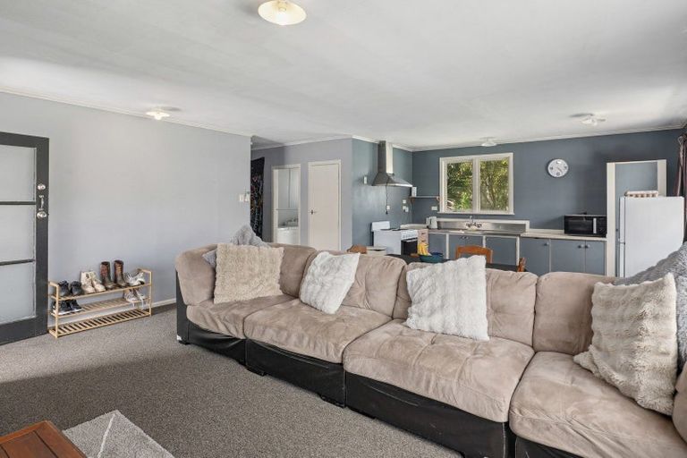Photo of property in 84 Meadowbank Crescent, Fordlands, Rotorua, 3015