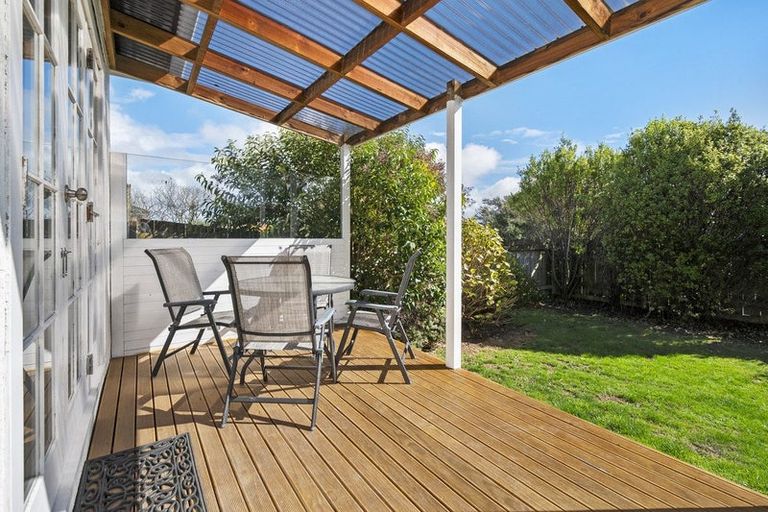 Photo of property in 52 Matamau Street, Palmerston North, 4414