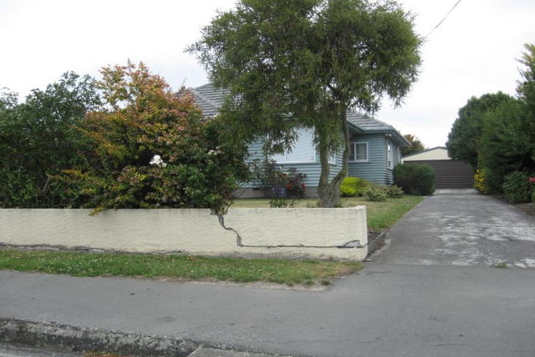 Photo of property in 26 Renfrew Street, Upper Riccarton, Christchurch, 8041