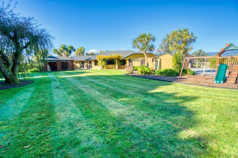 Photo of property in 22a Eastons Road, Westport, 7825