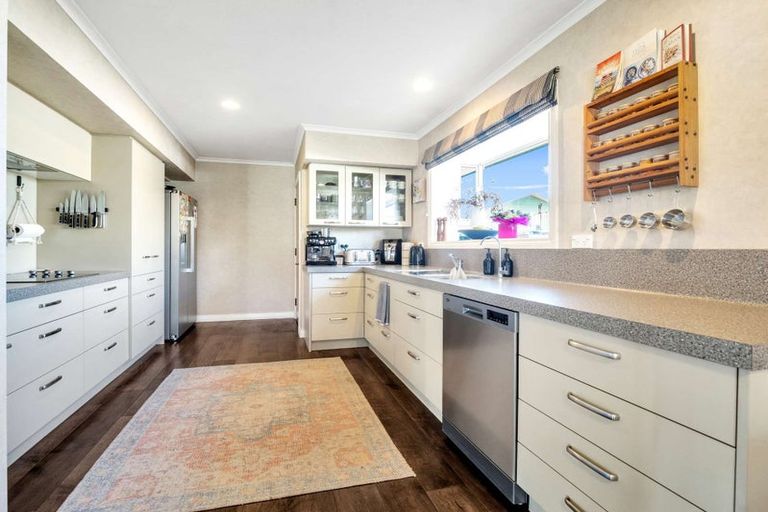 Photo of property in 66 Cameron Street, Ashburton, 7700