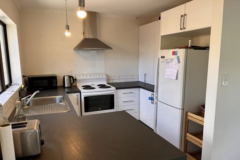 Photo of property in 2/9 Ikamatua Lane, Sydenham, Christchurch, 8023