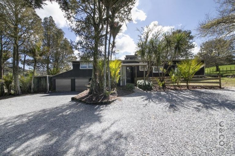 Photo of property in 353 Taylor Road, Helensville, Waimauku, 0882