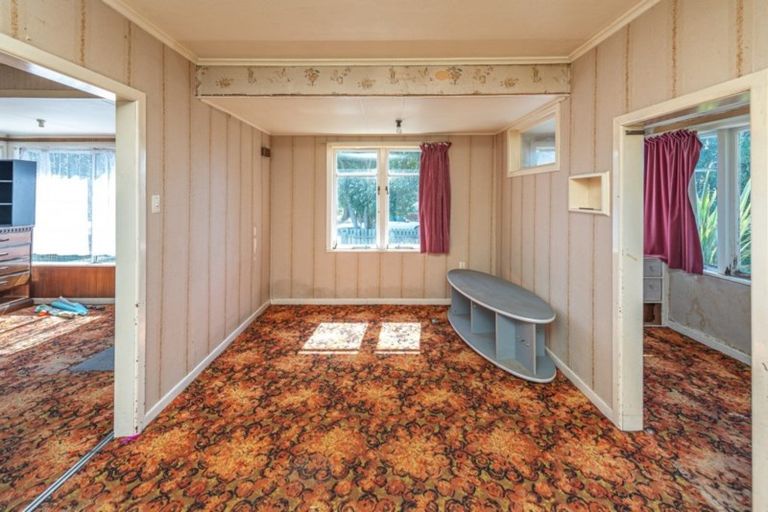 Photo of property in 70 Manuka Street, Castlecliff, Whanganui, 4501