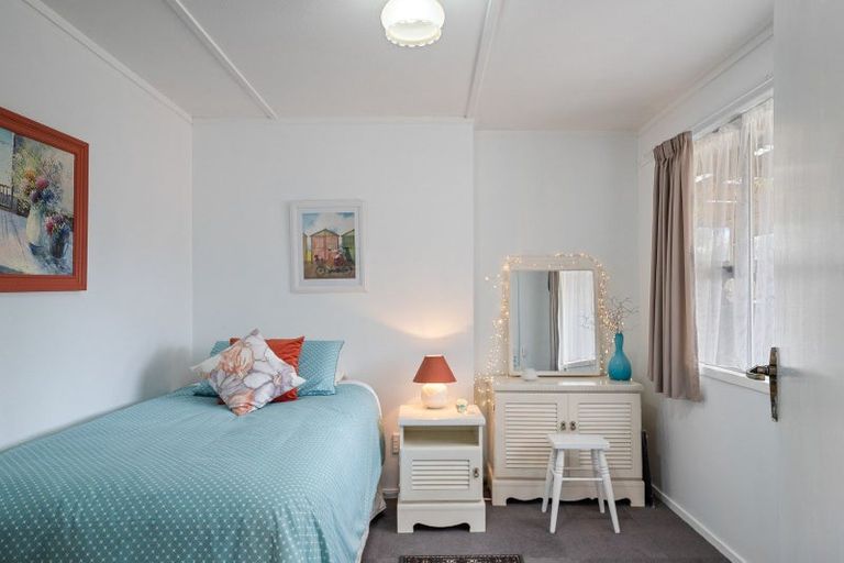 Photo of property in 12 Arataki Street, Waitarere Beach, Levin, 5510
