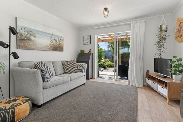 Photo of property in 49b Mcmaster Street, Greytown, 5712