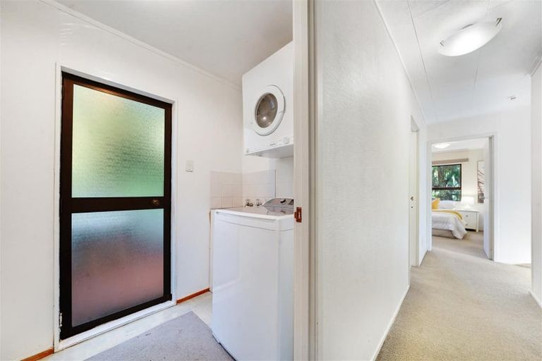 Photo of property in 94a Konini Road, Titirangi, Auckland, 0604