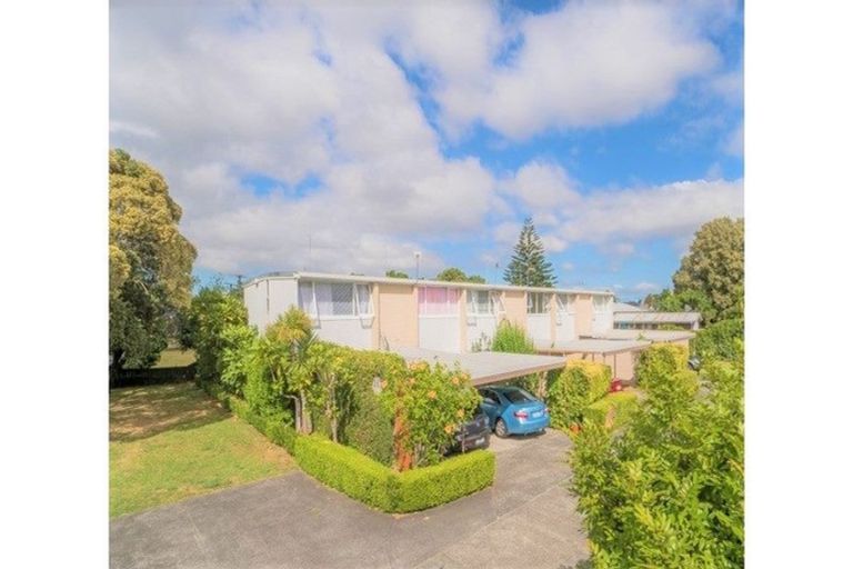 Photo of property in 267 Massey Road, Mangere East, Auckland, 2024