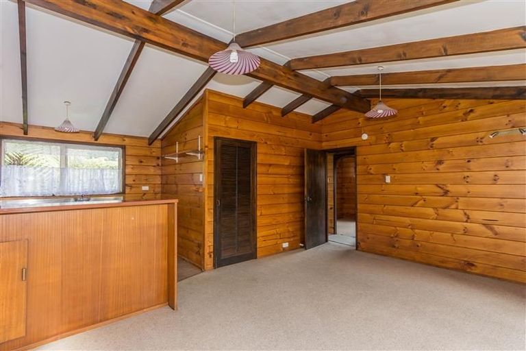 Photo of property in 1/28 Scotstoun Place, Glen Eden, Auckland, 0602