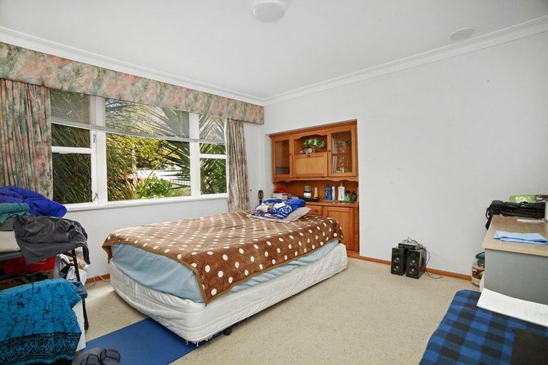 Photo of property in 1033 High Street, Avalon, Lower Hutt, 5011