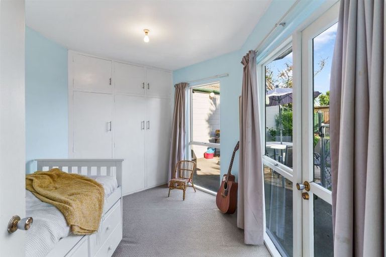 Photo of property in 20 Hillcrest Place, Avonhead, Christchurch, 8042