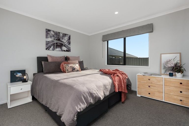 Photo of property in 16 Waghorn Street, Pyes Pa, Tauranga, 3112
