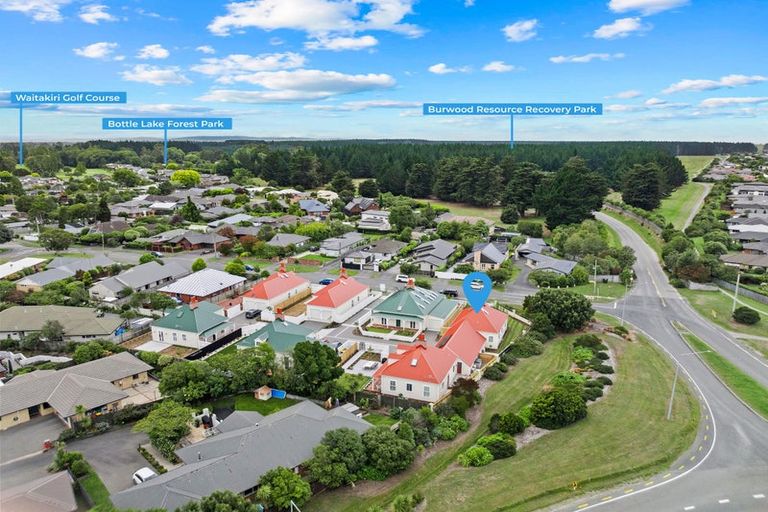 Photo of property in 1 Waitikiri Drive, Parklands, Christchurch, 8083