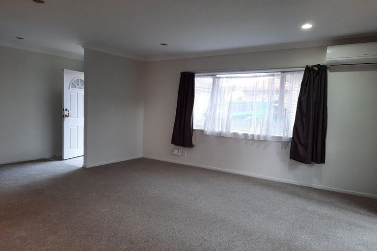 Photo of property in 3/16 Miller Road, Mangere Bridge, Auckland, 2022