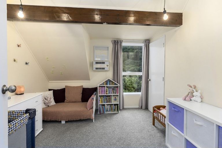 Photo of property in 4 Malda Grove, Khandallah, Wellington, 6035