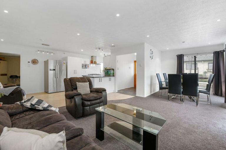Photo of property in 15 Elmslie Place, Owhata, Rotorua, 3010