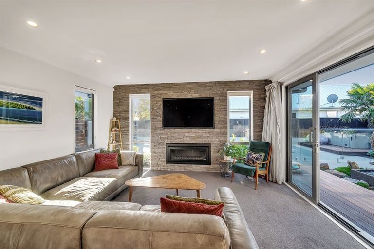 Photo of property in 11 Hinterland Drive, Prebbleton, 7604