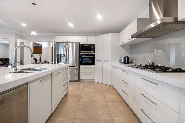 Photo of property in 7 Strathcarron Place, Broomfield, Christchurch, 8042