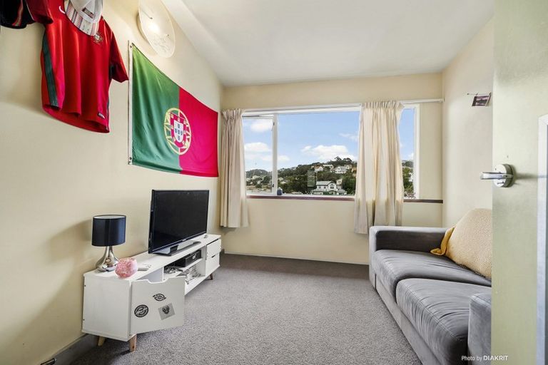 Photo of property in Qba Apartments, 4q/51 Webb Street, Mount Cook, Wellington, 6011