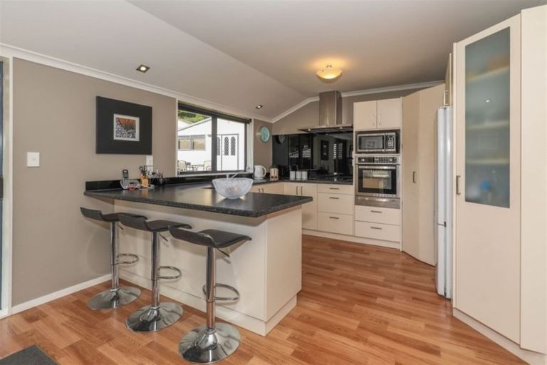 Photo of property in 1 Rimu Avenue, Huntly, 3700