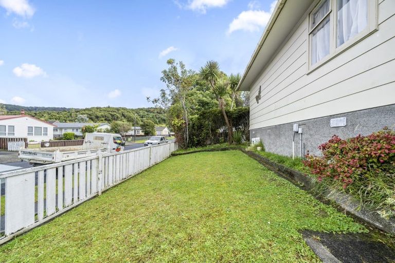 Photo of property in 12 Kairanga Crescent, Wainuiomata, Lower Hutt, 5014