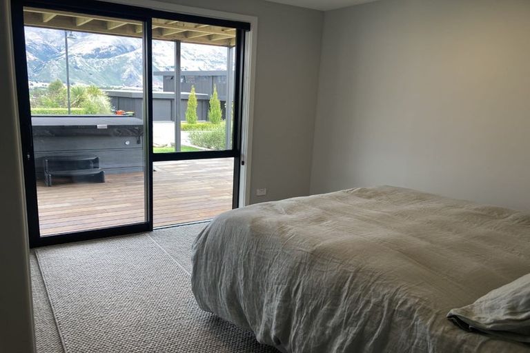 Photo of property in 30 Kirimoko Crescent, Wanaka, 9305