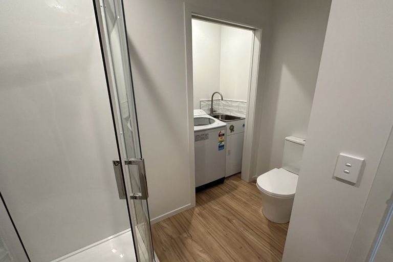 Photo of property in 28 York Street, Levin, 5510