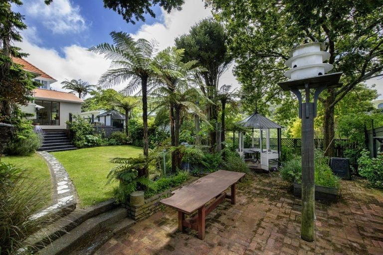 Photo of property in 14 Chamberlain Road, Karori, Wellington, 6012