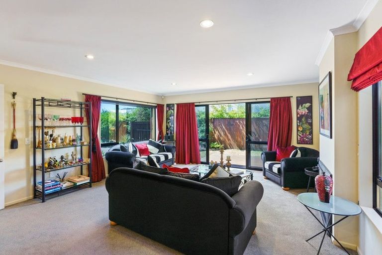 Photo of property in 38 Regent Drive, Paraparaumu Beach, Paraparaumu, 5032