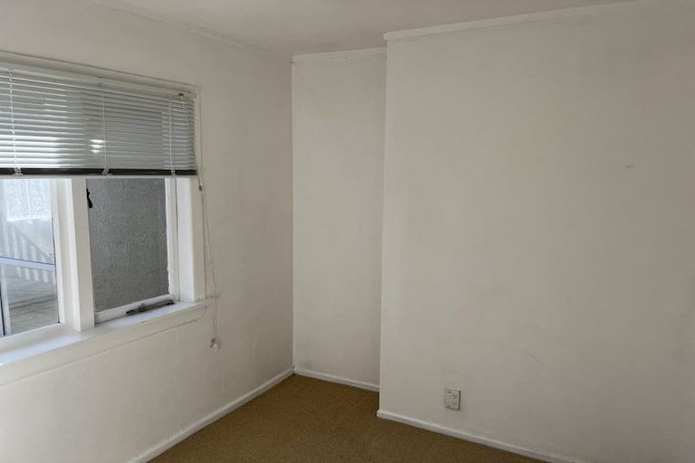 Photo of property in 1/27 Halsey Road, Manurewa, Auckland, 2102