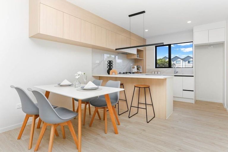 Photo of property in 7/205 Sunnynook Road, Wairau Valley, Auckland, 0627