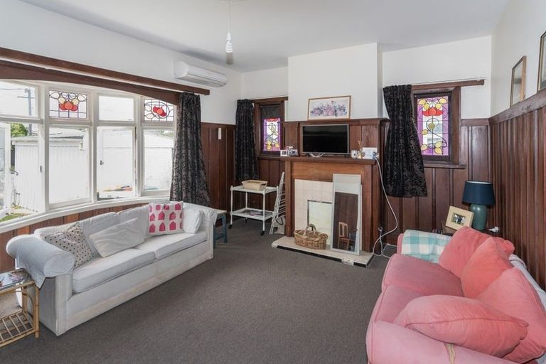 Photo of property in 2/10 Gordon Avenue, St Albans, Christchurch, 8014