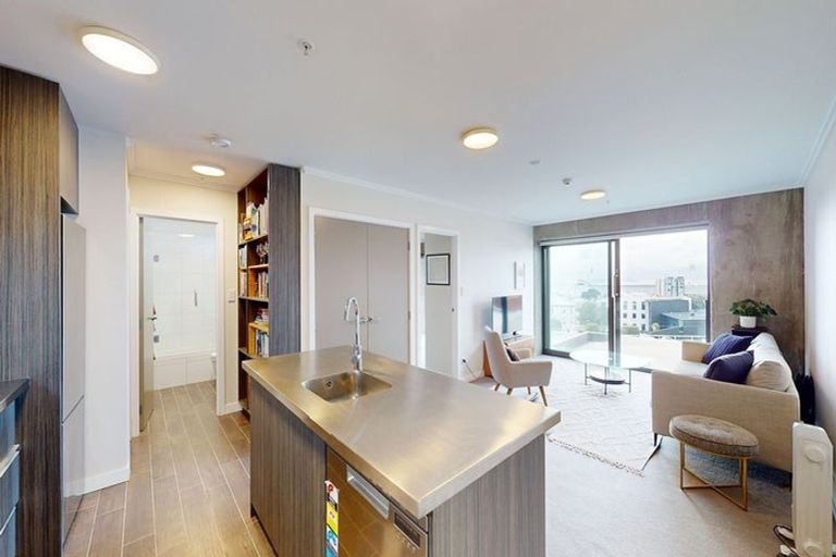 Photo of property in Frame Apartments, 404/111u Molesworth Street, Thorndon, Wellington, 6011