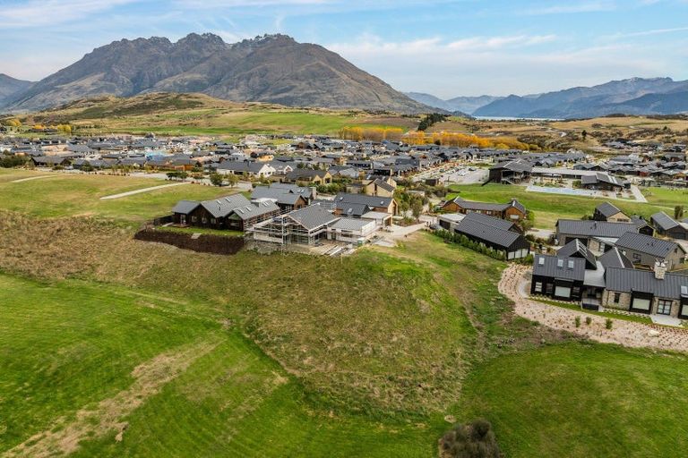 Photo of property in 36 Cunninghams Drive, Jacks Point, Queenstown, 9371