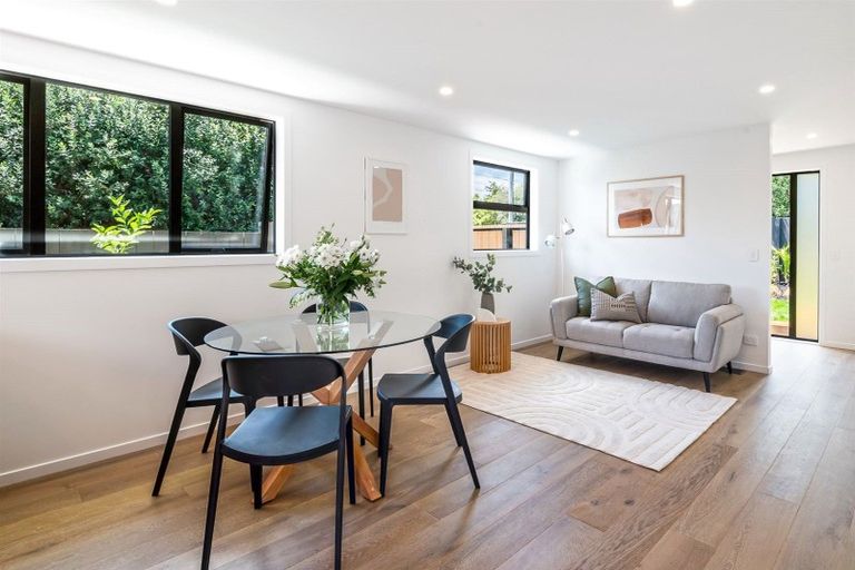 Photo of property in 28 Bass Road, Albany, Auckland, 0632